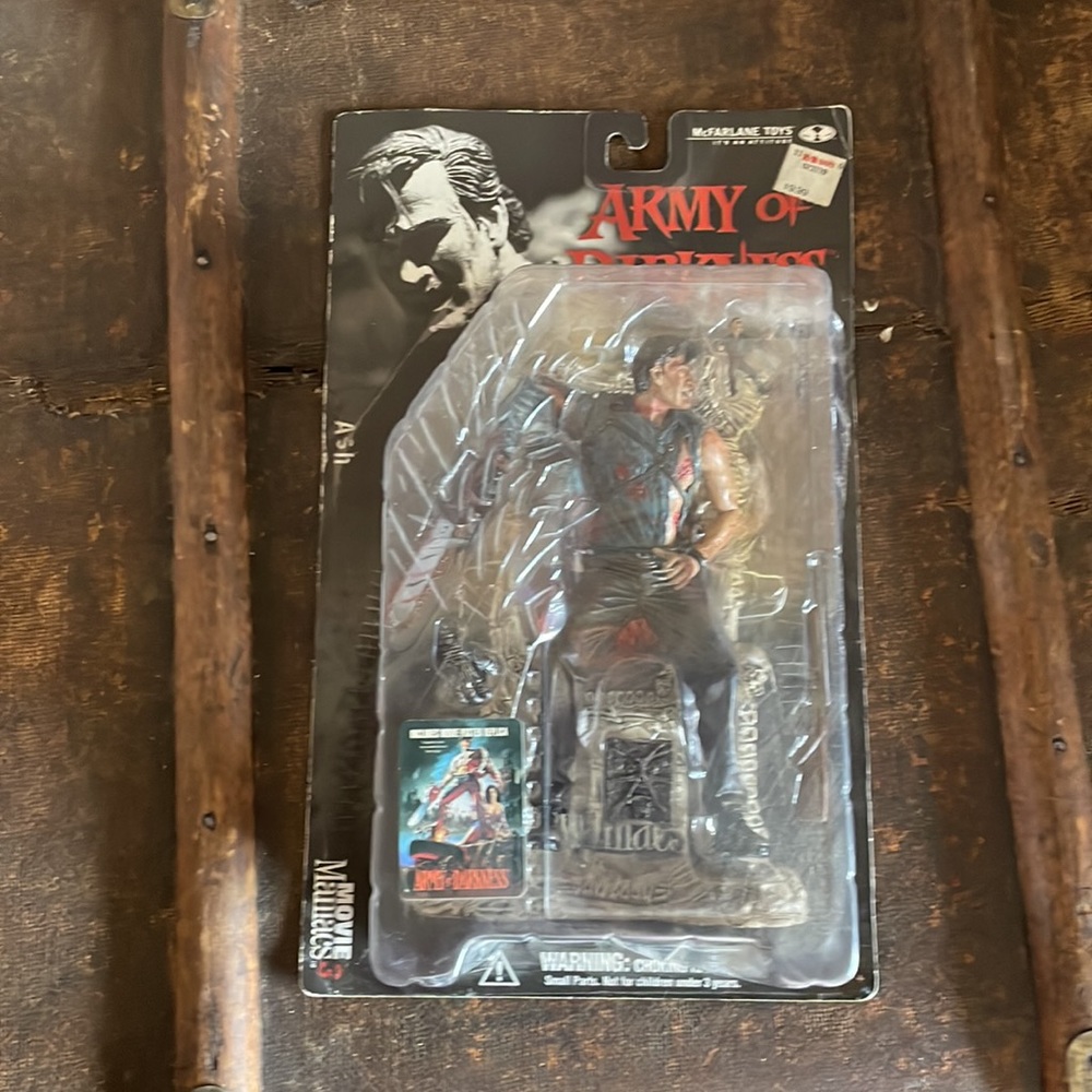 McFarlane Toys Movie Maniacs 3 "Army of Darkness" Ash Action Figure MOC NIP 2000 - Picture 2 of 11